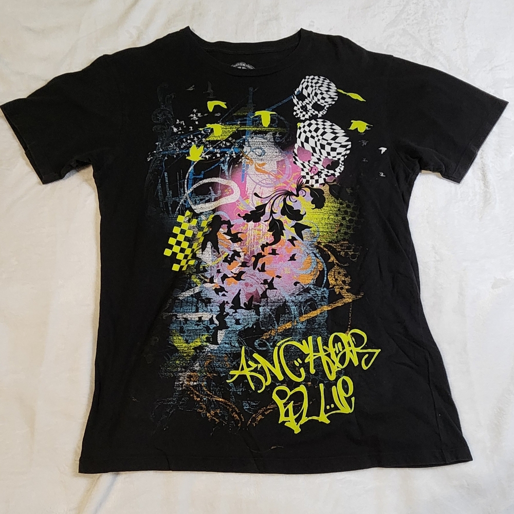 Anchor Blue Vintage Black Graphic T-Shirt with Skull And Checkered Design Medium